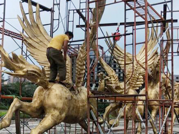 飛馬雕塑安裝